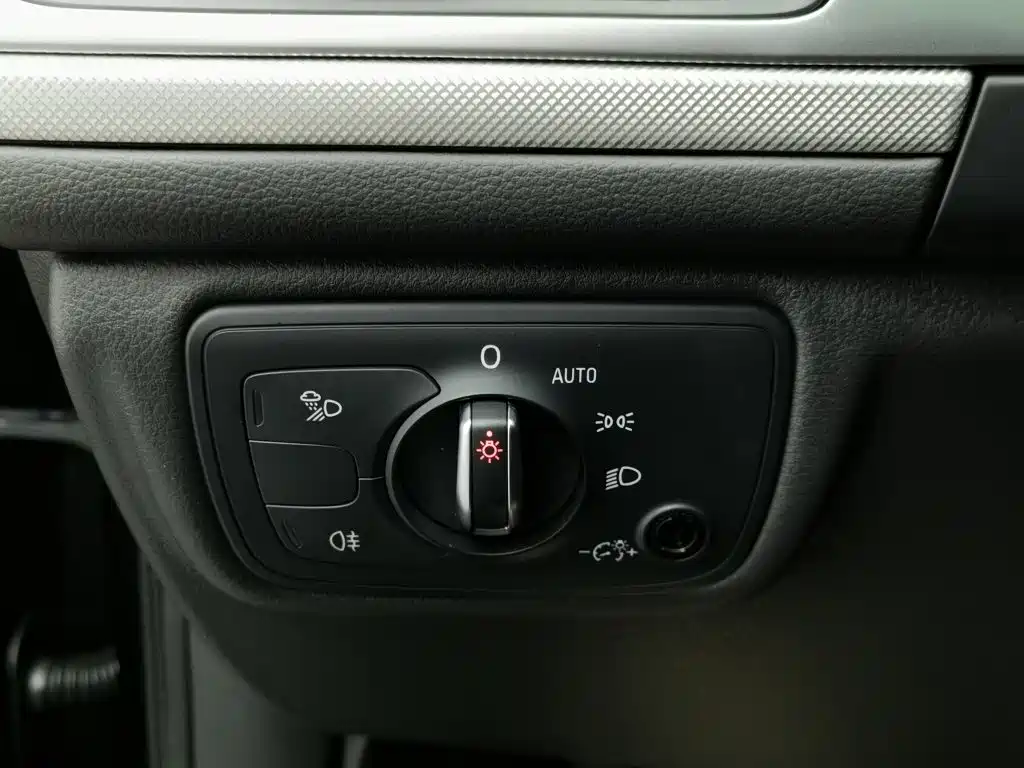 Audi A6L — миниатюра 21