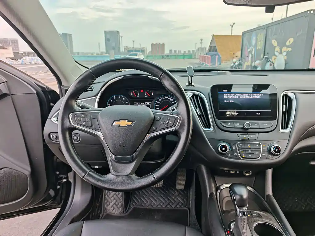Chevrolet Malibu XL — миниатюра 13