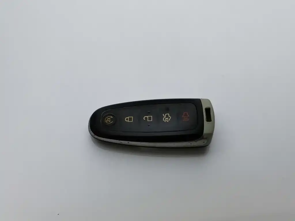 Ford Edge (Import) — миниатюра 19