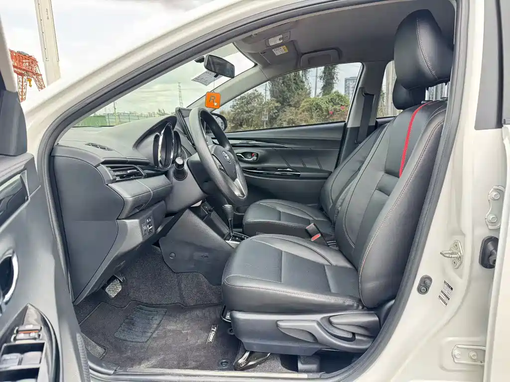 TOYOTA YARIS L ZHIXUAN