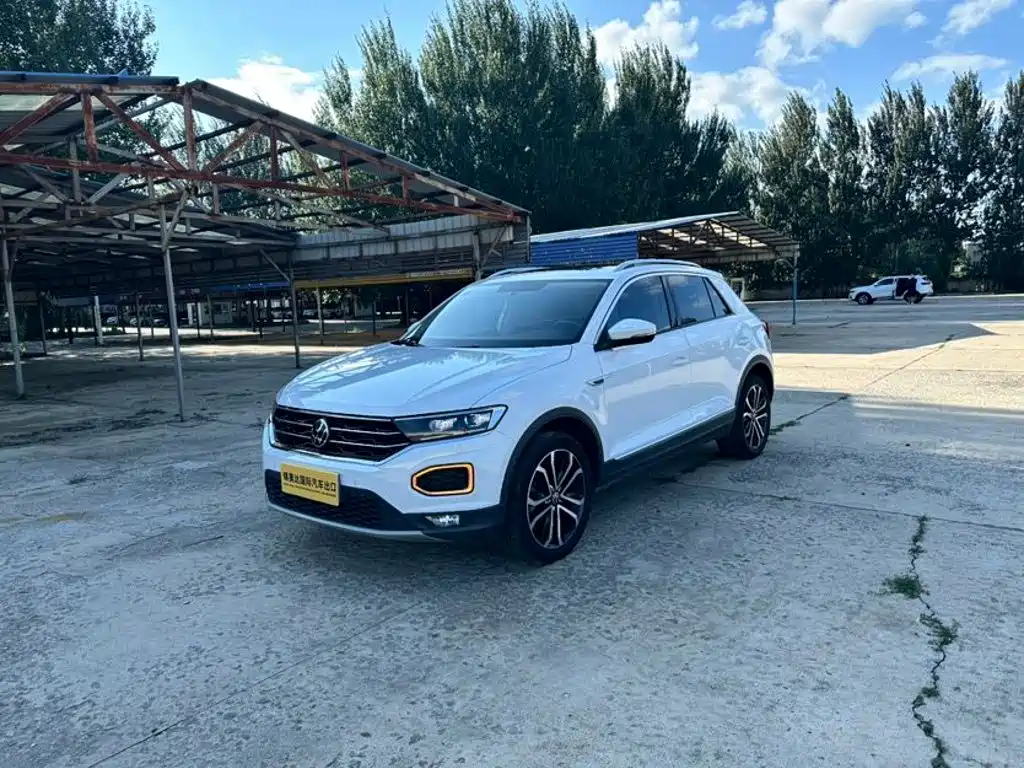 Volkswagen T-Roc — миниатюра 2
