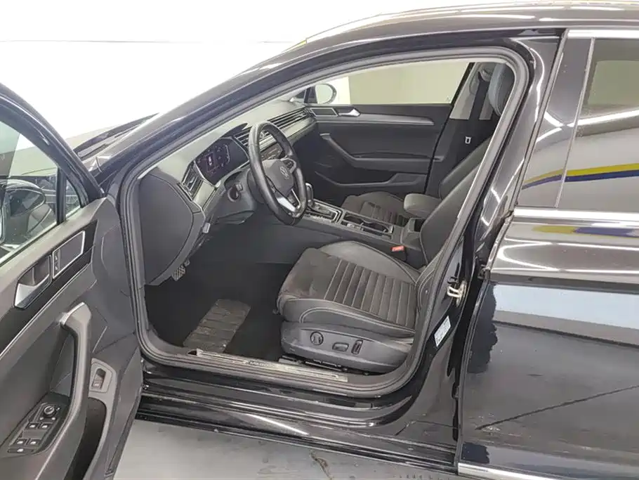 Volkswagen Magotan 2020 330TSI DSG Luxury