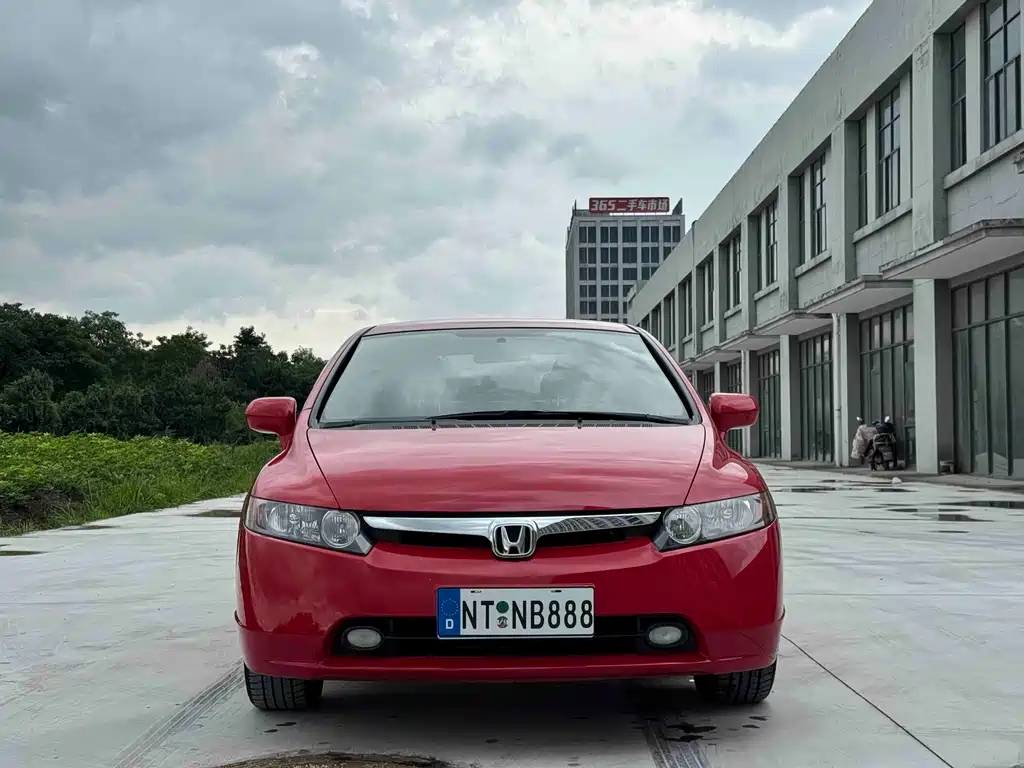Honda Civic — миниатюра 2