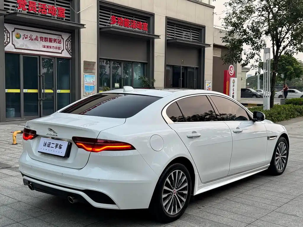 Jaguar XEL — миниатюра 10