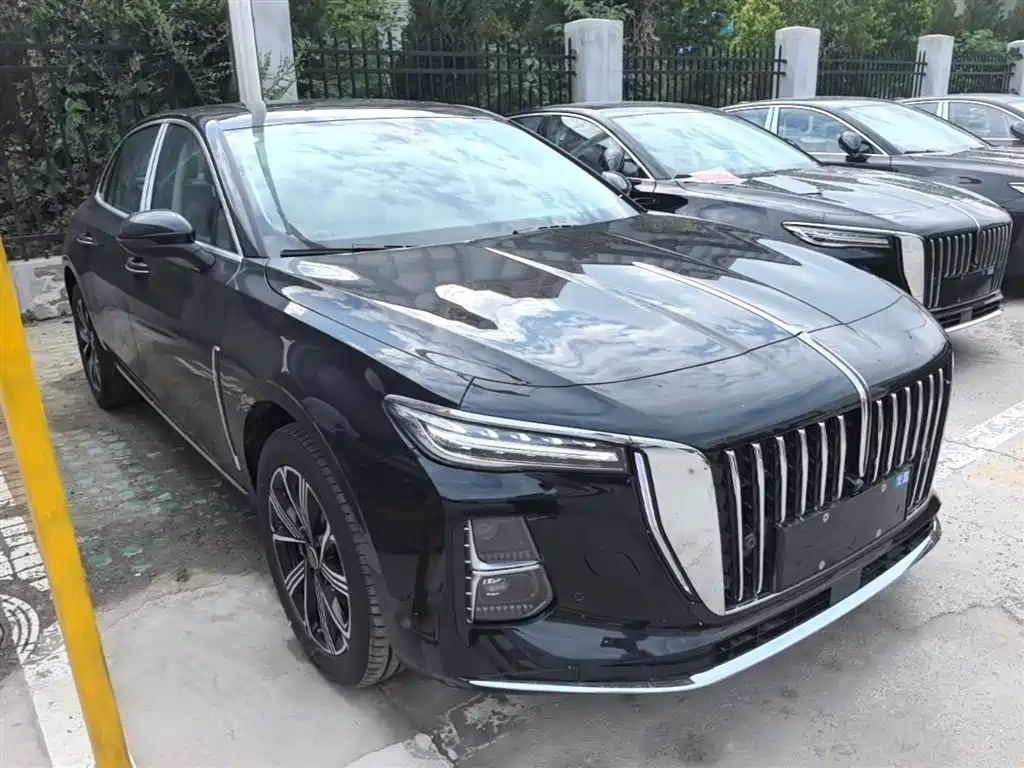 Hongqi H5 PHEV 2025 130