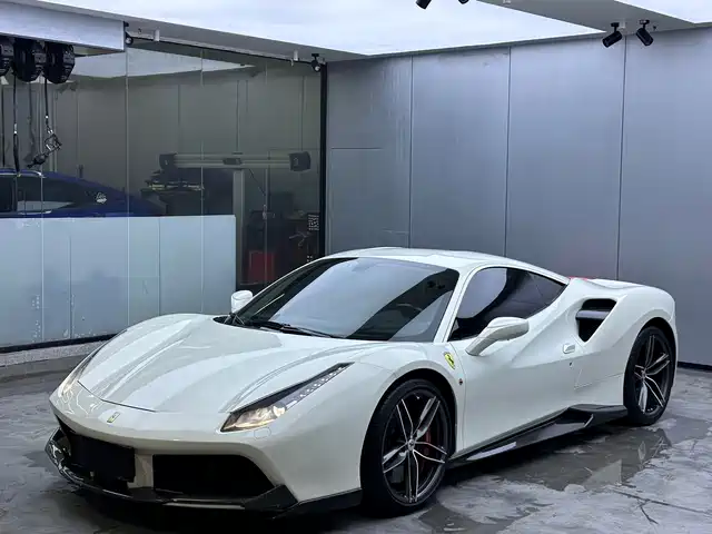 ferrari 488