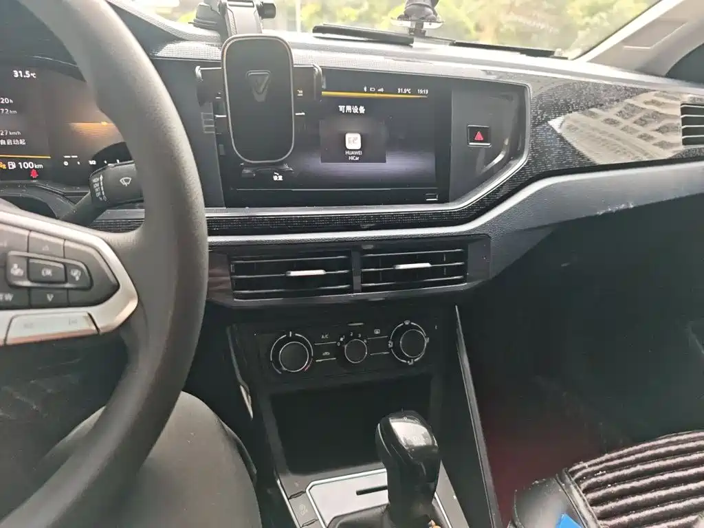 Volkswagen Lavida — миниатюра 6