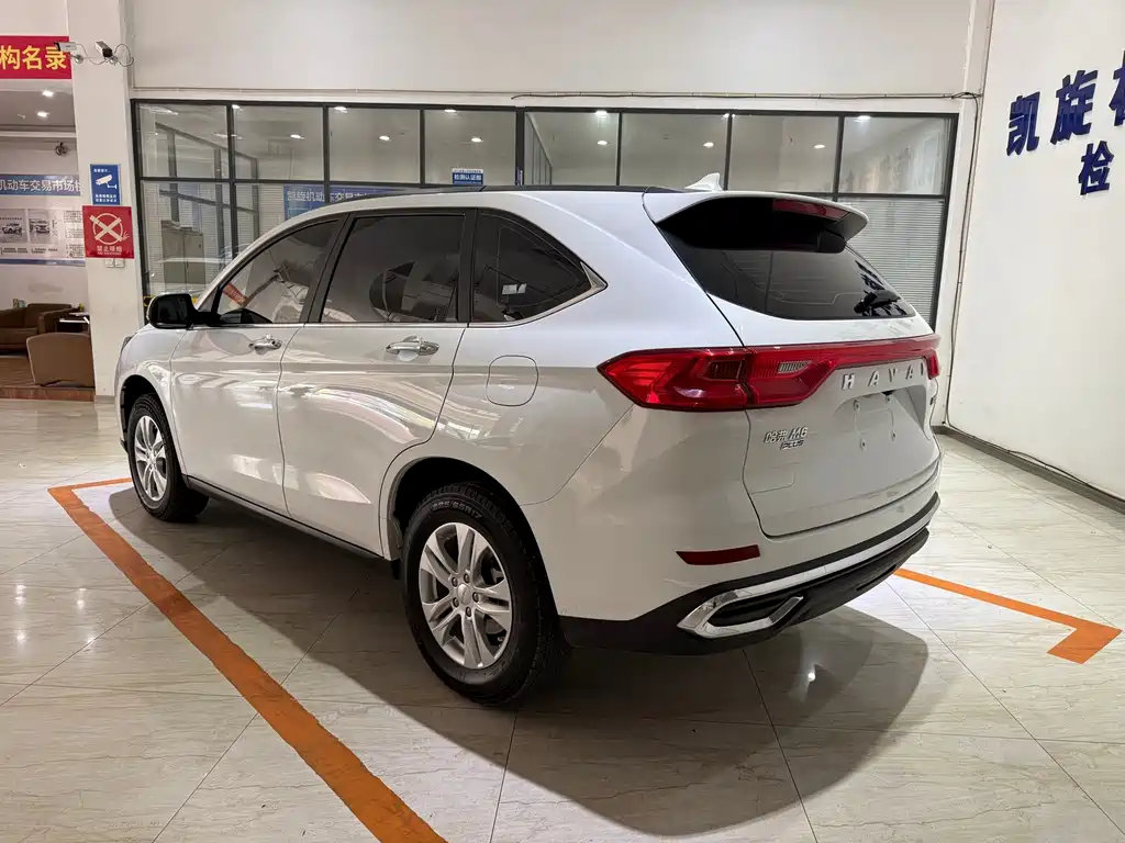 Haval M6 — миниатюра 6