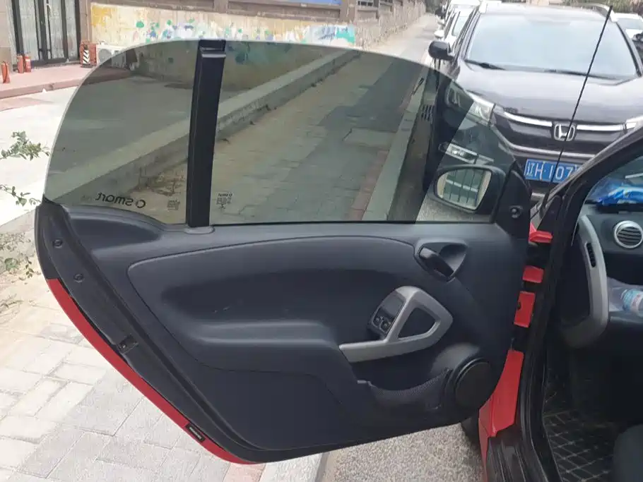 smart Smart Fortwo — миниатюра 7