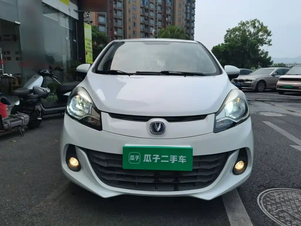 Changan BenBen — миниатюра 3