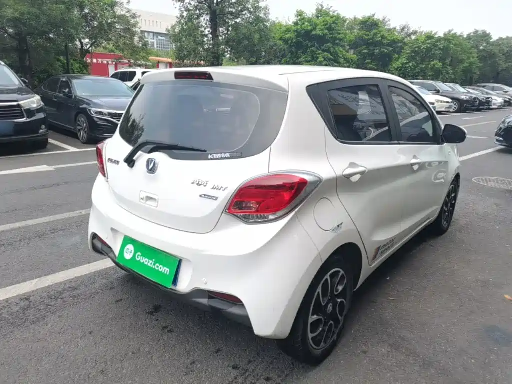 Changan BenBen — миниатюра 7