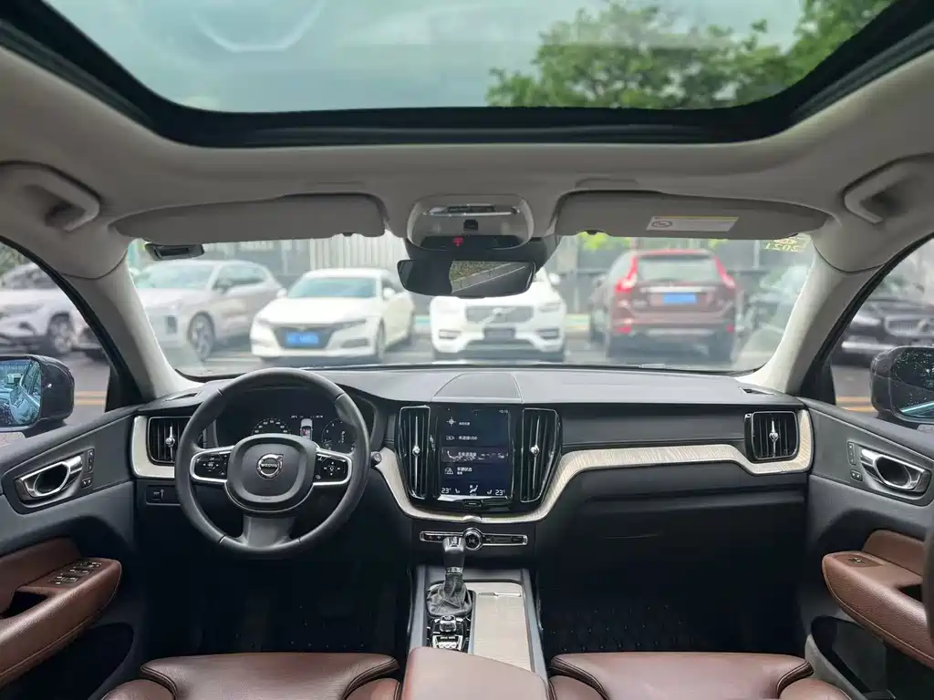 Volvo XC60 2020 T5 Luxury