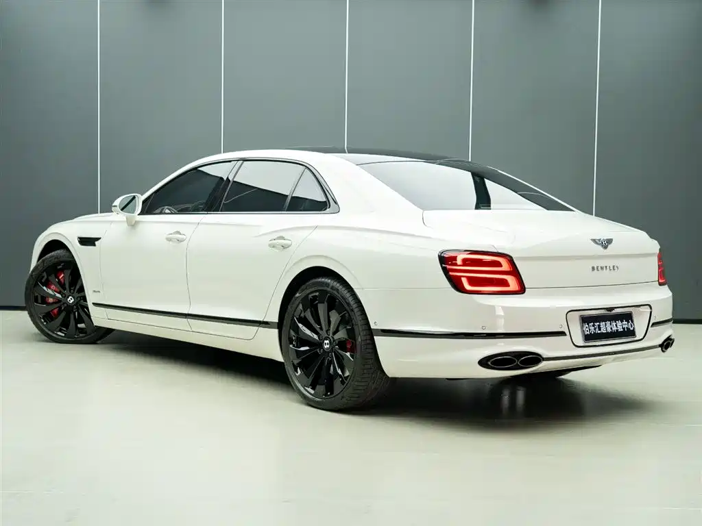 Bentley Flying Spur 2023 4.0T V8
