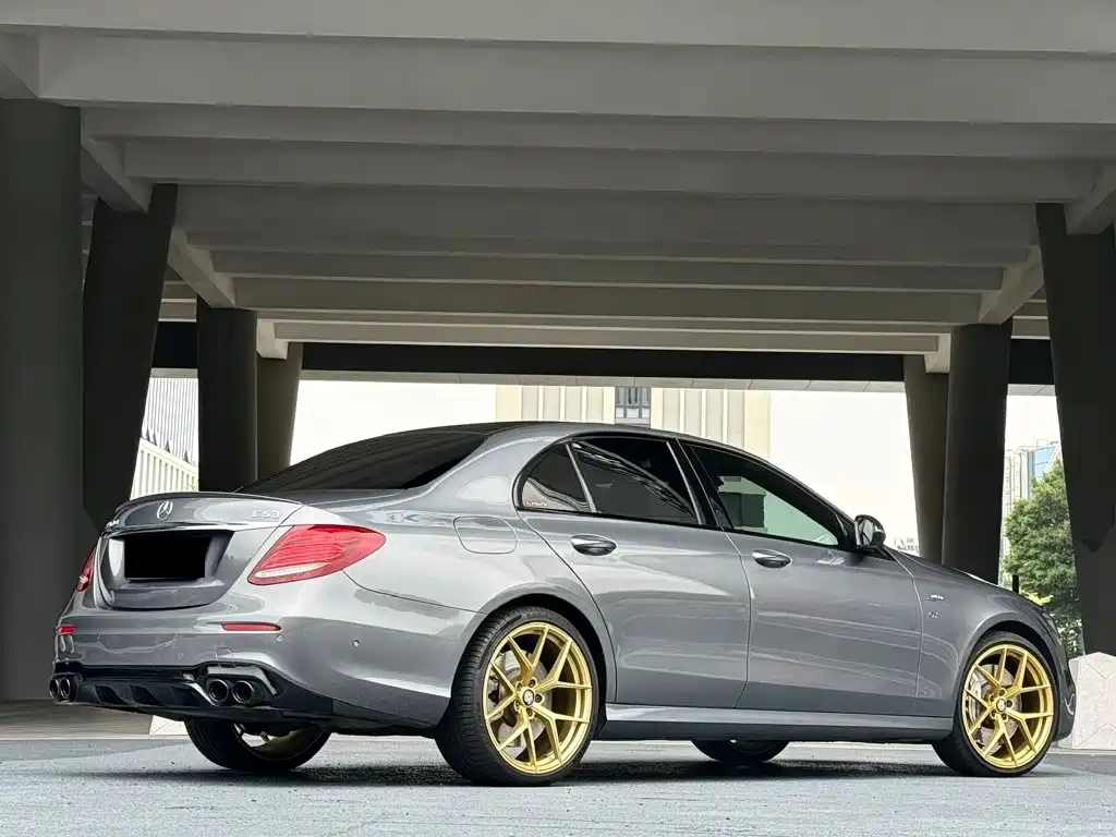 Mercedes-Benz E-Class AMG — миниатюра 4