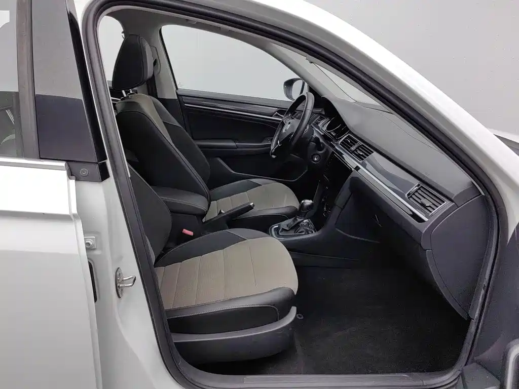 Volkswagen C-Trek — миниатюра 23