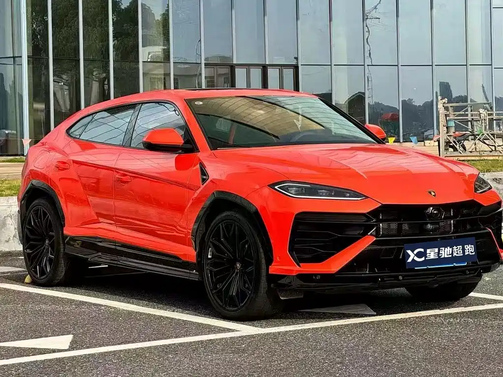Lamborghini Urus SE — фотографии объявления, Фото 4