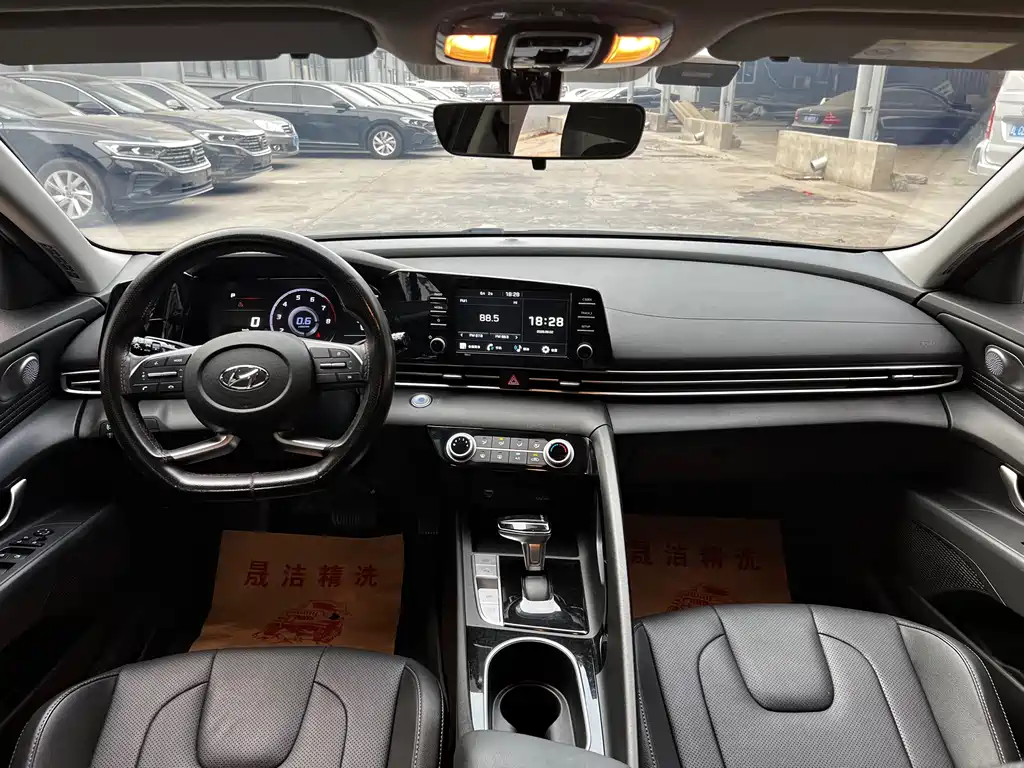 Hyundai Elantra 2021 1.5L CVT GLX Elite