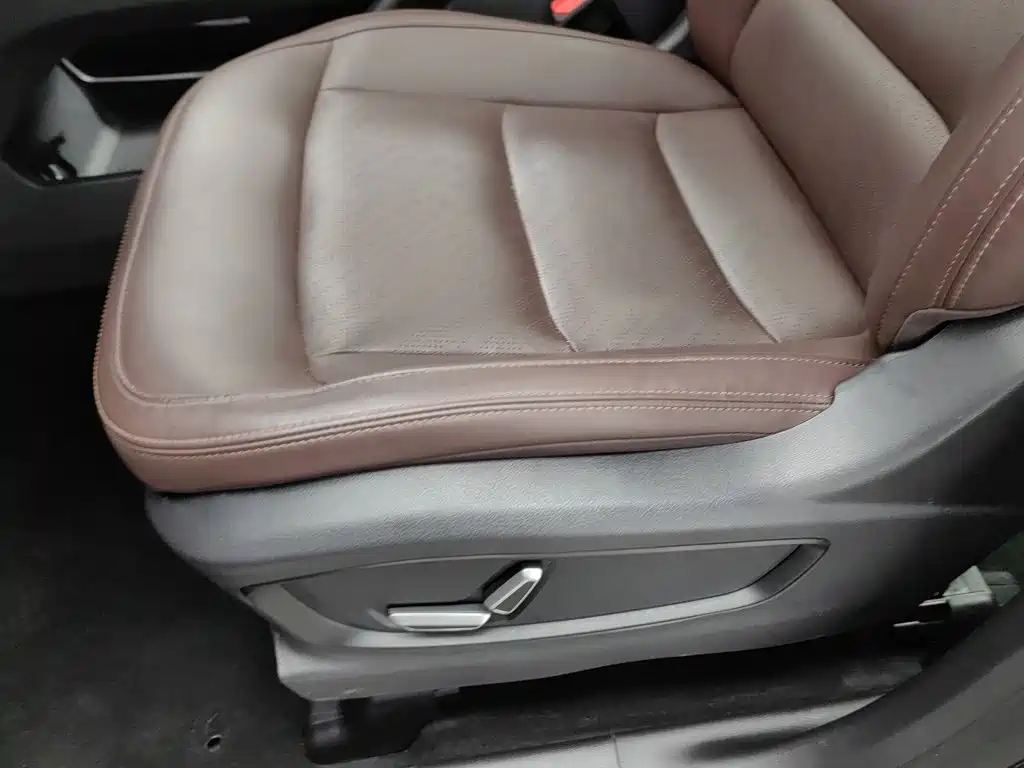 Geely Haoyue — миниатюра 20