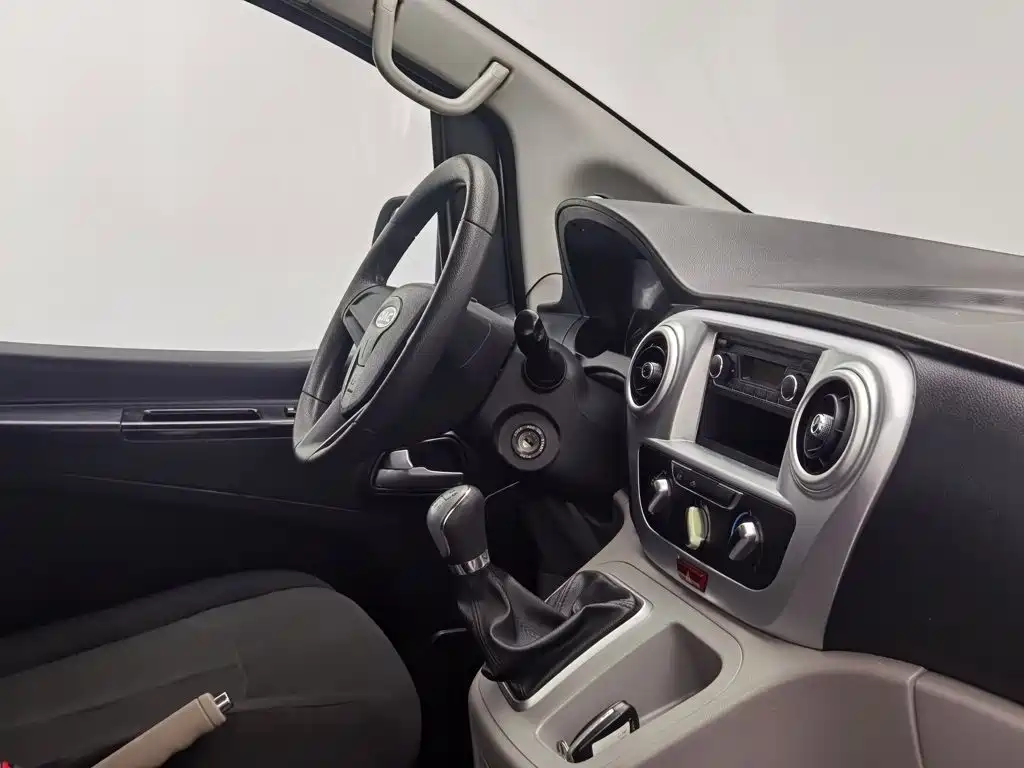 JAC Refine Refine M3 — миниатюра 5