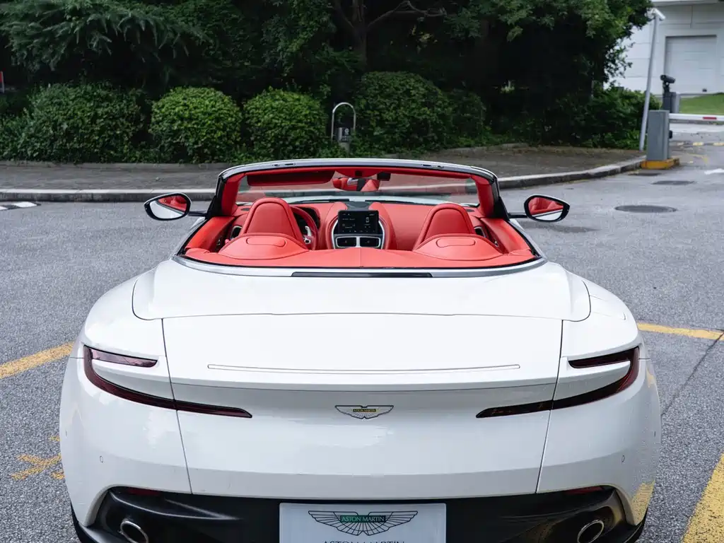 Aston Martin DB11 2020 4.0T V8 Volante