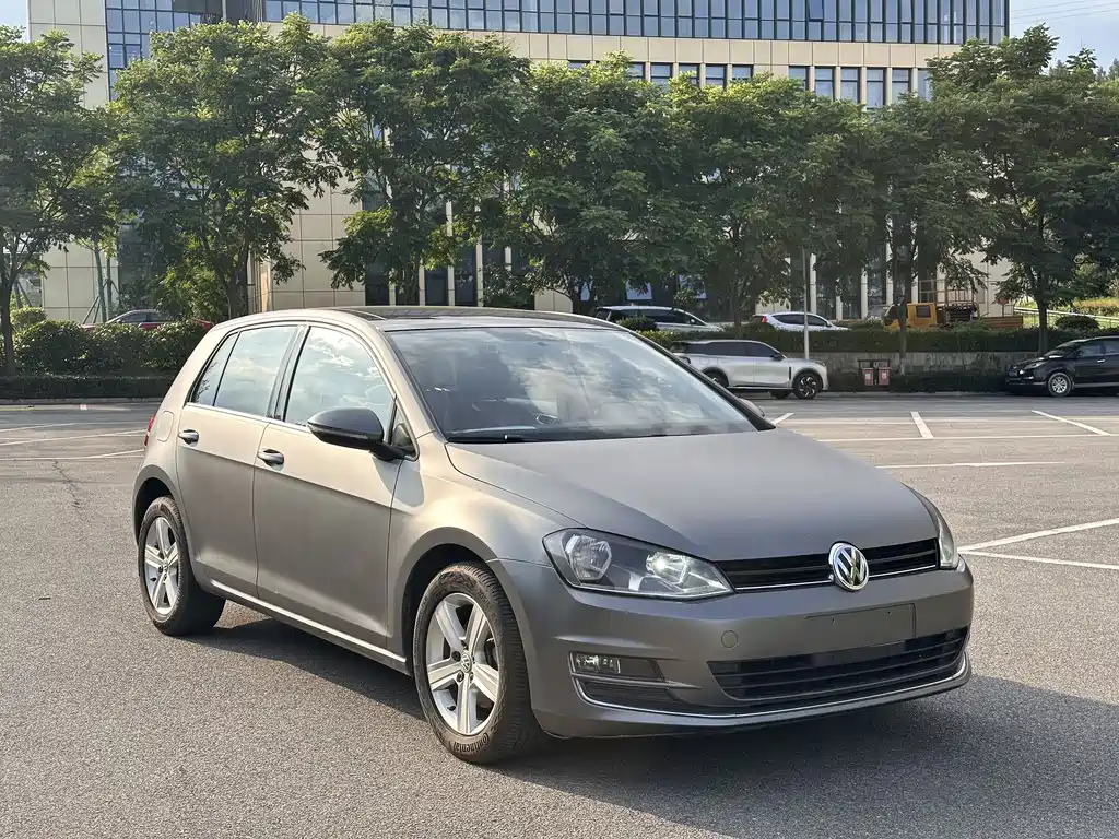 Volkswagen Golf 2016 1.6L AT Comfort