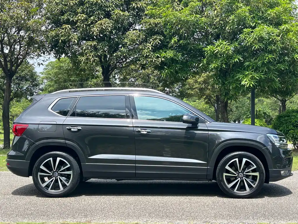 Volkswagen Tharu 2021 280TSI Luxury PLUS