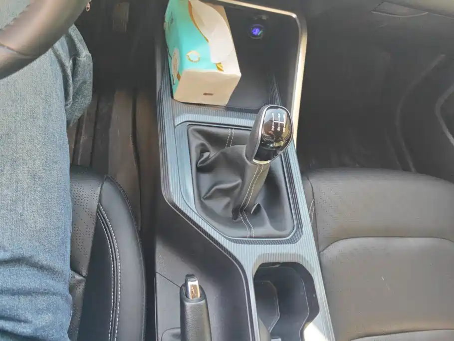 Geely Emgrand — миниатюра 16