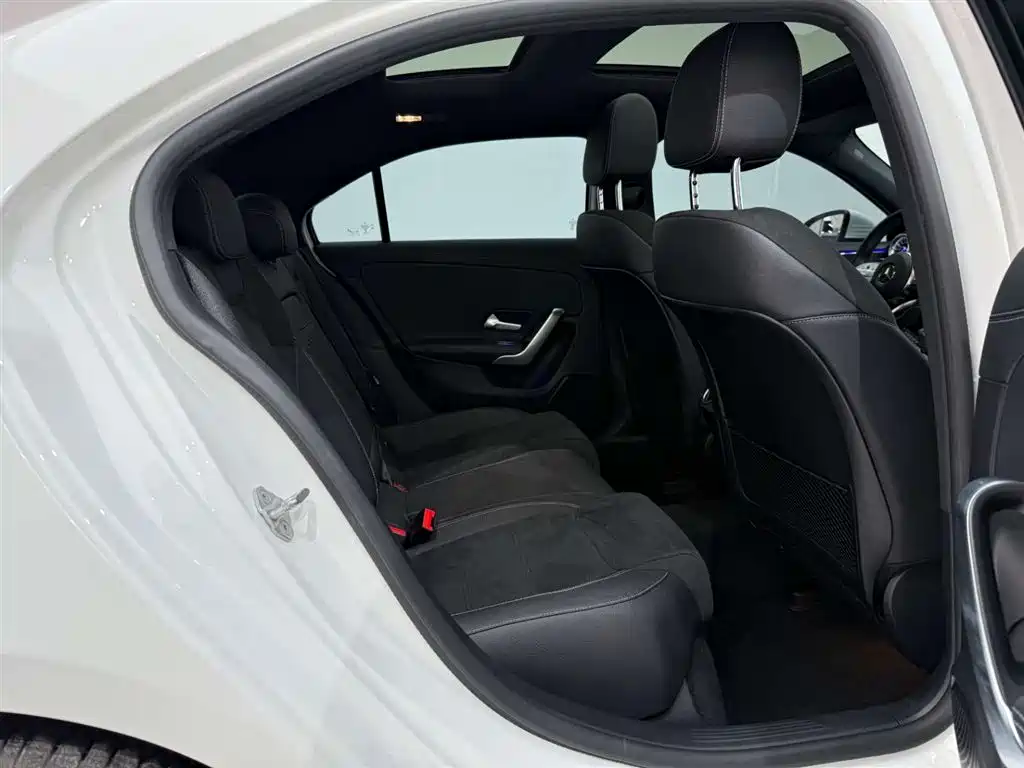 MERCEDES-BENZ A CLASS