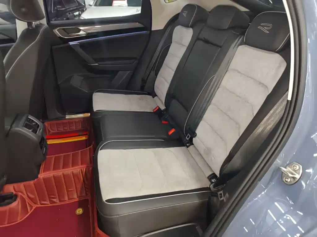 Volkswagen X — миниатюра 17
