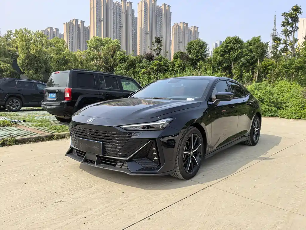Changan UNI-V 2023