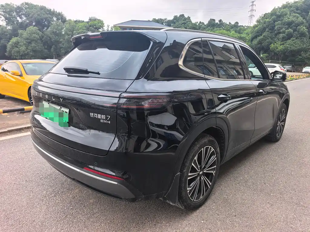 Geely Galaxy Galaxy 7 7 2025 120km