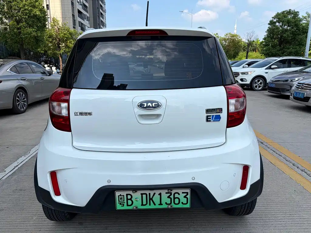 JAC JAC iEV6E — миниатюра 4