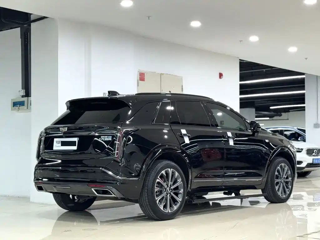 Cadillac XT5 — миниатюра 3
