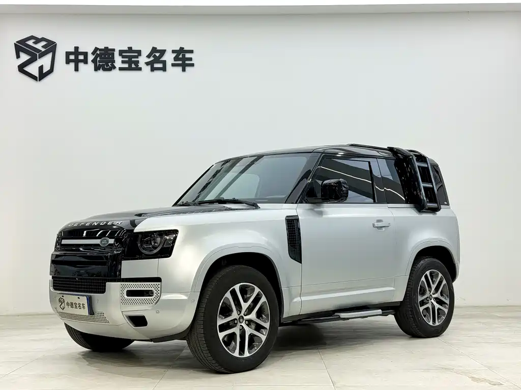Land Rover Defender 2022