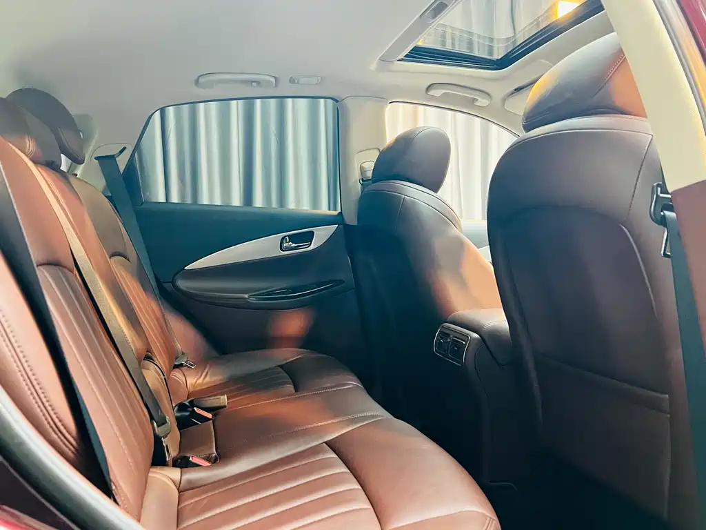 Infiniti QX50 — фотографии объявления, Фото 11