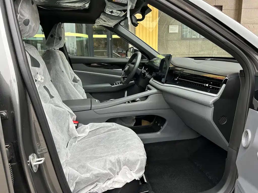 GEELY AUTOMOBILE BOYUE