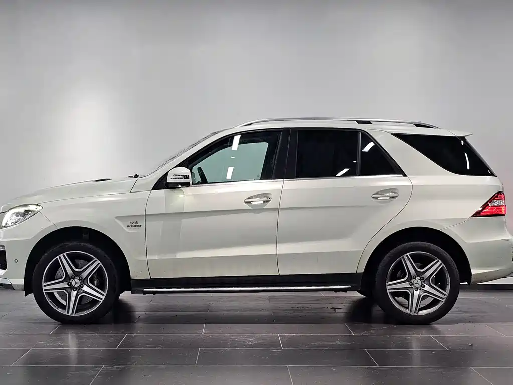 Mercedes-Benz M A MG M AMG 2012 AMG ML 63
