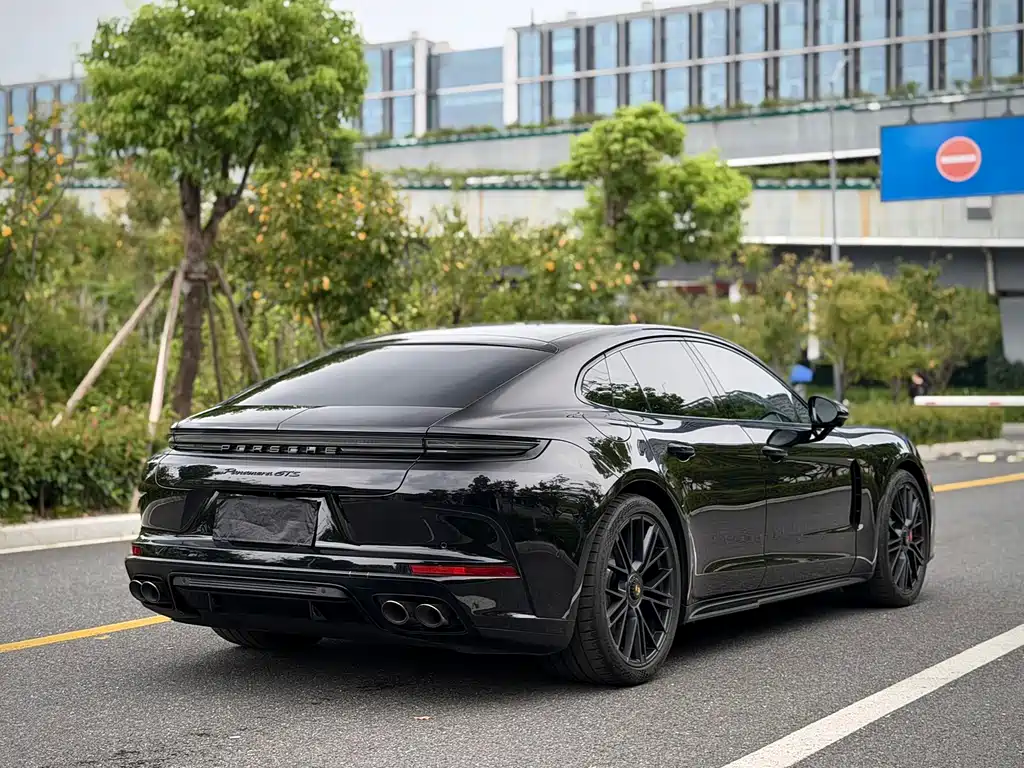 Porsche Panamera 2026 Panamera GTS 4.0T