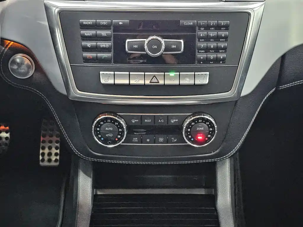 Mercedes-Benz M A MG M AMG 2012 AMG ML 63