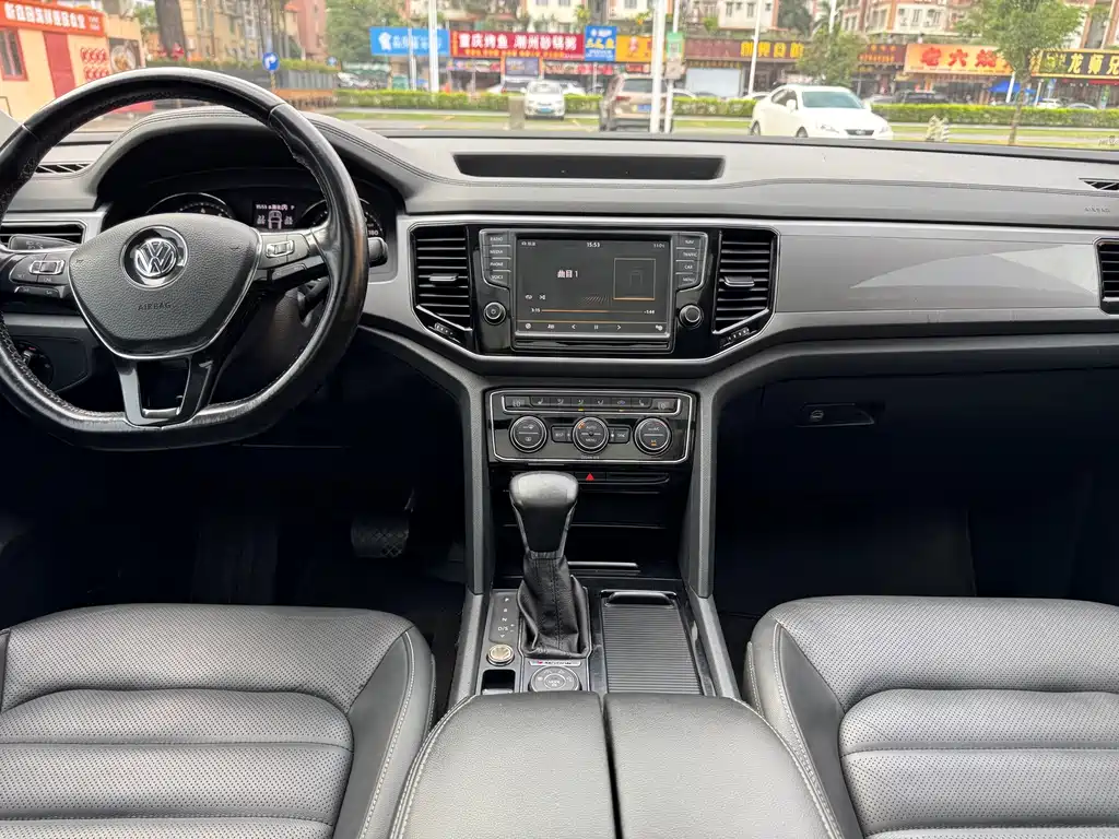 Volkswagen Teramont — миниатюра 18