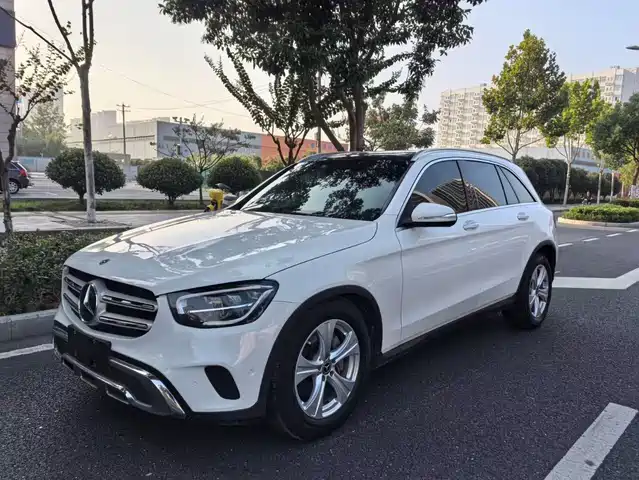 MERCEDES-BENZ  GLC 2020