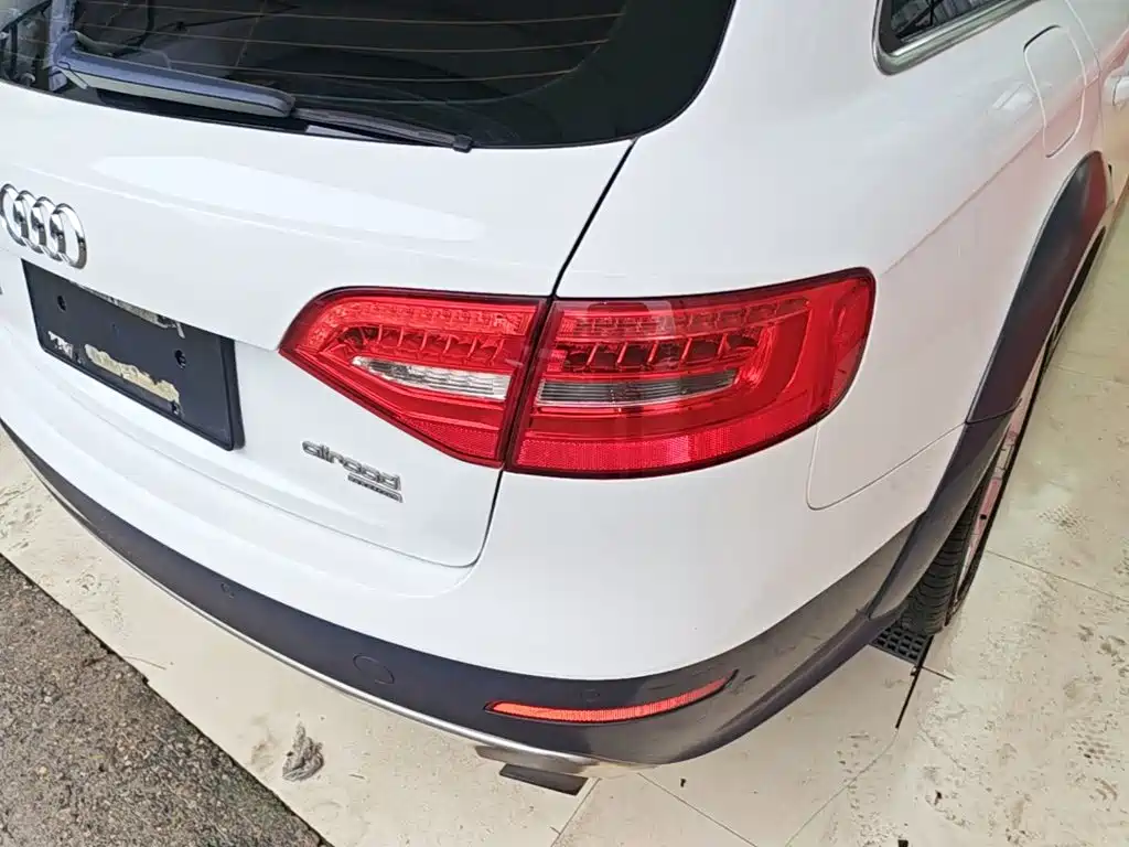 Audi A4 2014 40 TFSI allroad quattro plus