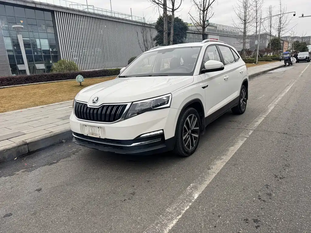 SKODA KOMICK