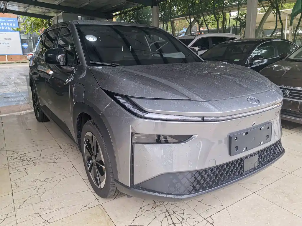 Toyota bZ3X — миниатюра 3