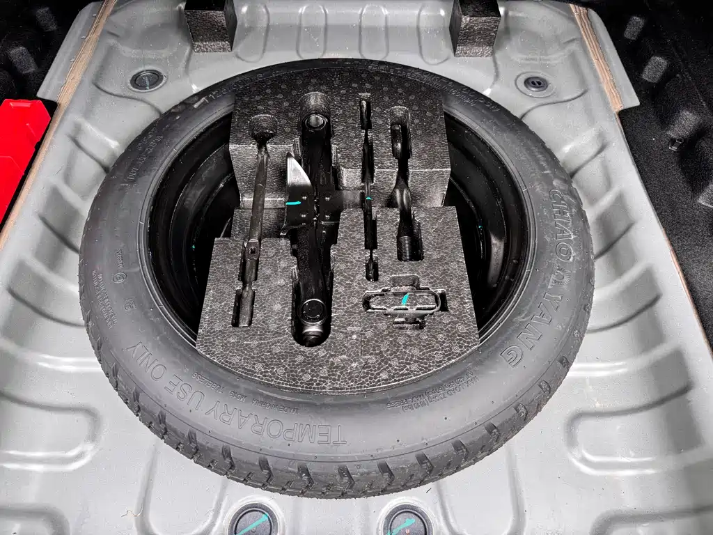 Geely Xingrui — миниатюра 17