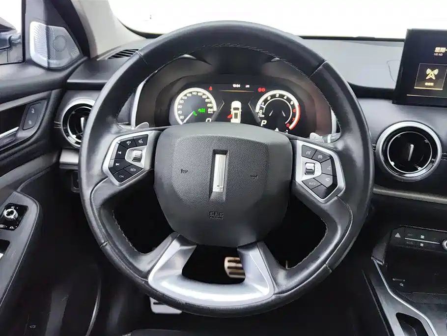 WEI PAI WEI BRAND VV6