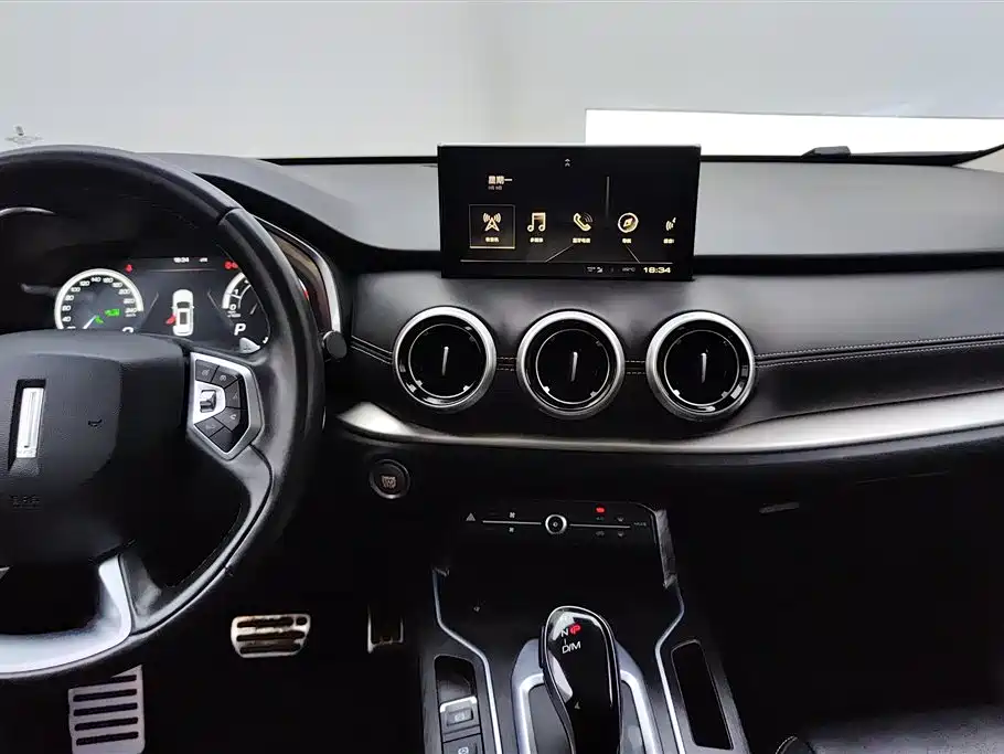 WEI PAI WEI BRAND VV6