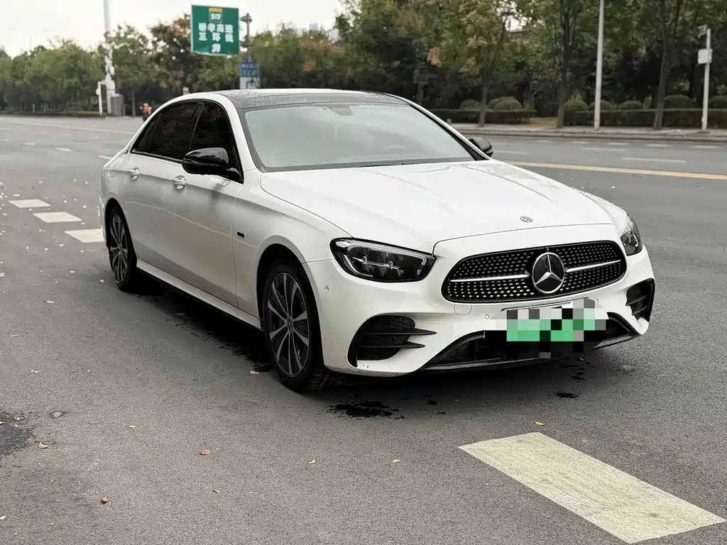 Mercedes-Benz E-Class New Energy — миниатюра 3