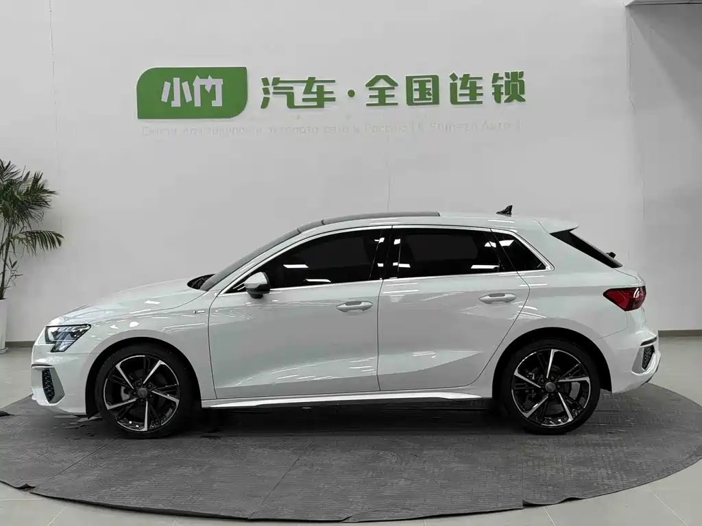 Audi A3 2022 Sportback 35 TFSI Fashion Sport