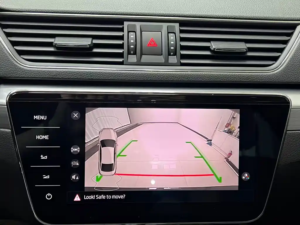 Skoda Superb TSI280 DSG Premium Edition, фото 13